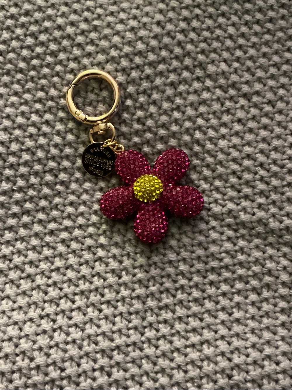 Daisy Rhinestone keychain/bag charm absolutely stunning 🤩